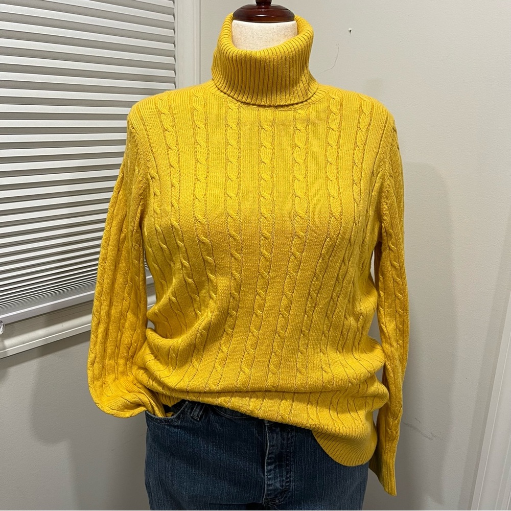 Lands End Cable Knit Turtleneck Yellow Sweater, Women's Size L - NWOT
